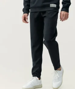 Born Living Yoga Ness Jogger - Black