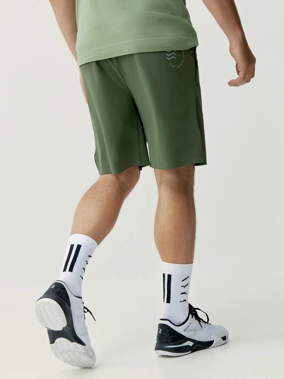 Born Living Yoga Orinoco Short - Swamp Green