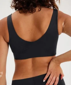 Girlfriend Collective Scoop Neck Bralette - Raven