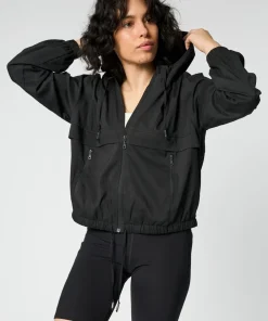 Girlfriend Collective Allie Hooded Windbreaker - Black