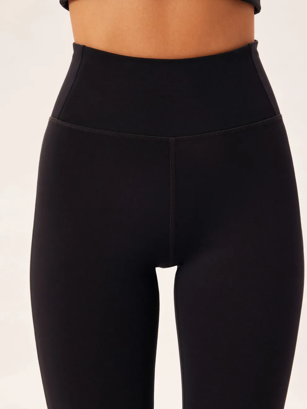 Girlfriend Collective Compressive Flare Legging - Black