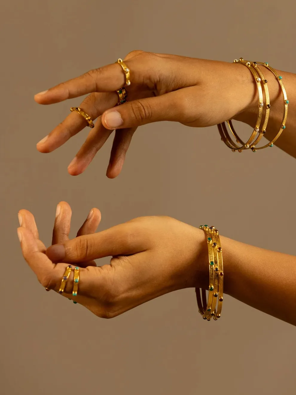 Goddess Charms Heart Chakra Bangle - Green Onyx