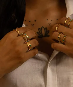 Goddess Charms Heart Chakra Ring - Green Onyx