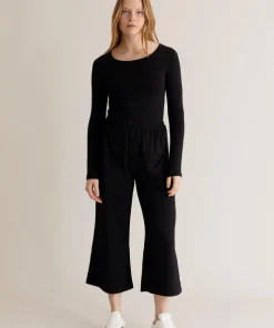 Komodo Darcey Long Sleeved Top - Black