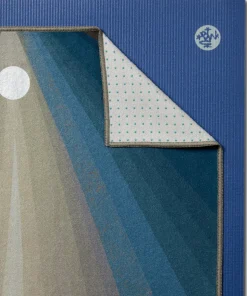 Manduka Yogitoes Yoga Mat Towel - Radiance