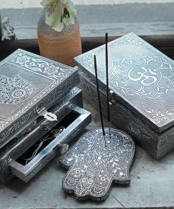 Namaste Embossed Incense Holder - Hamsa