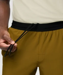 prAna Intrinsic Short - Retro Olive