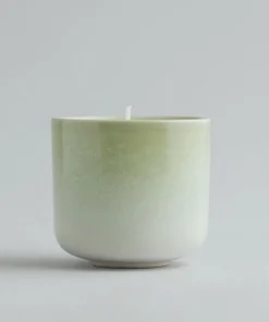 St. Eval Garden Path Candle Pot - Walled Garden