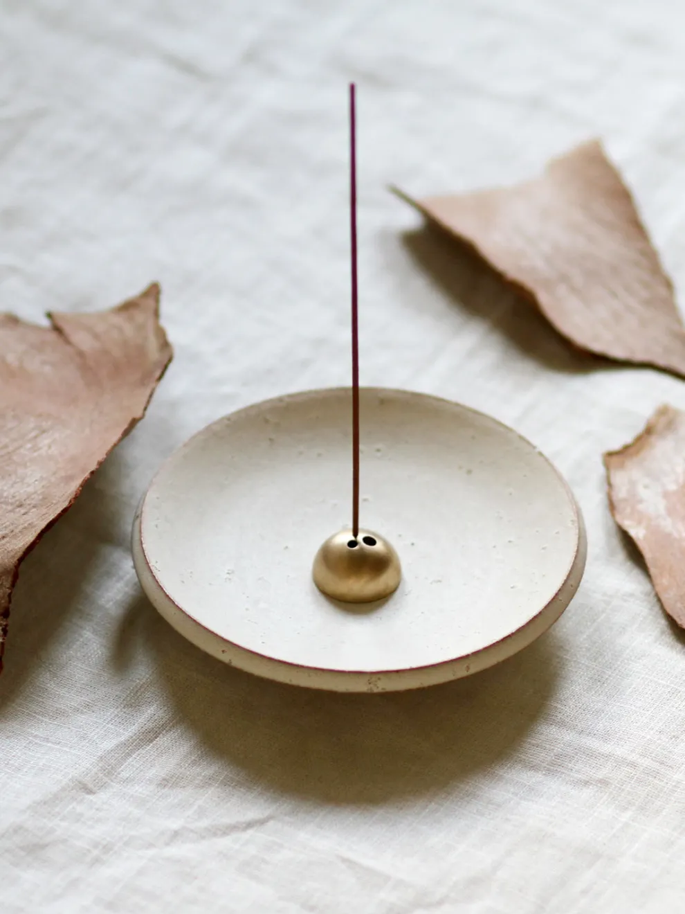 Ume Collection Stoneware Incense Dish - White Onyx