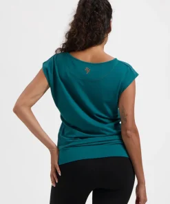 Urban Goddess Asana Yoga Tee - Seamoss