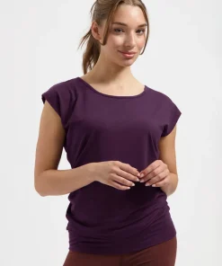 Urban Goddess Asana Yoga Tee - Bloom