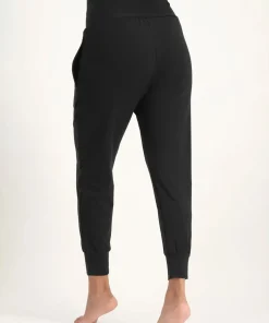 Urban Goddess Bhumi Yoga Pants - Onyx Black