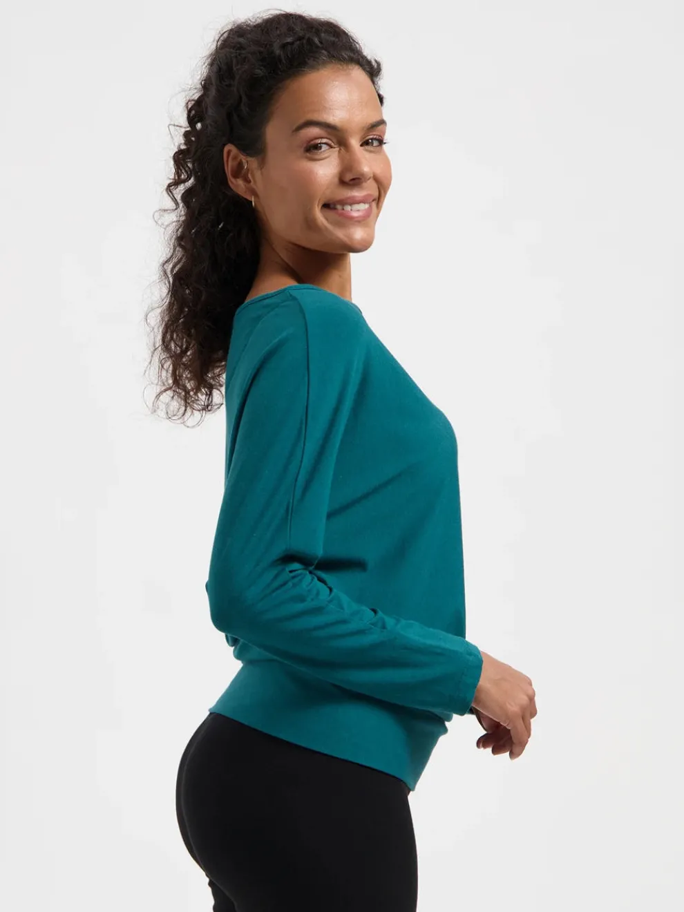 Urban Goddess Budhi Long Sleeve Yoga Top - Seamoss
