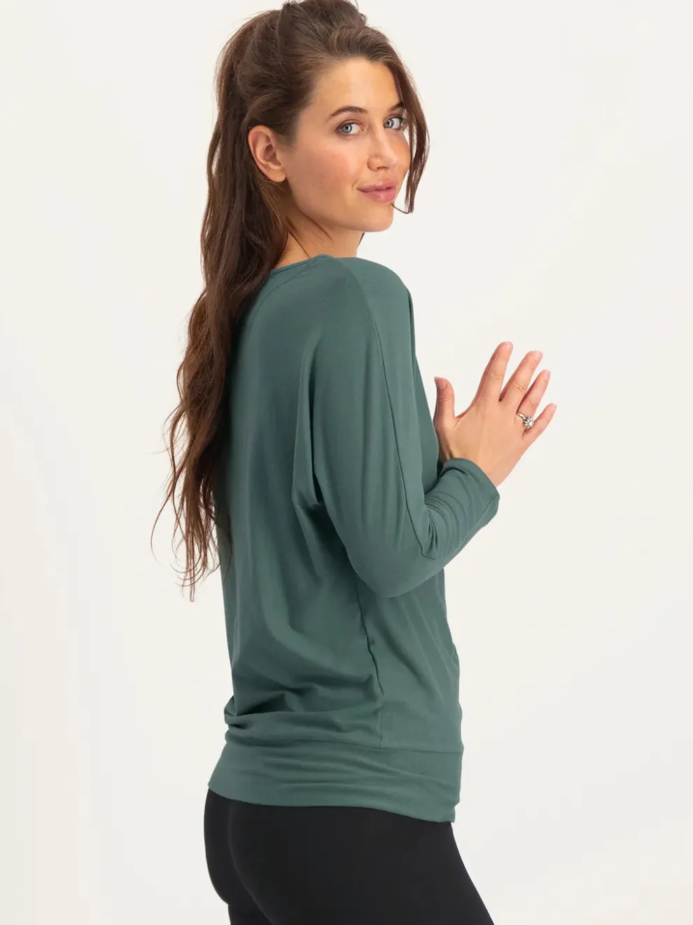 Urban Goddess Budhi Long Sleeve Yoga Top - Forest