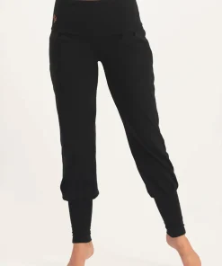 Urban Goddess Devi Yoga Pants - Onyx Black