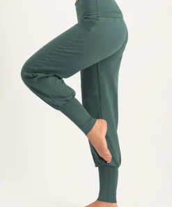 Urban Goddess Devi Yoga Pants - Forest