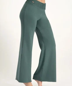 Urban Goddess Flow Yoga Pants - Forest