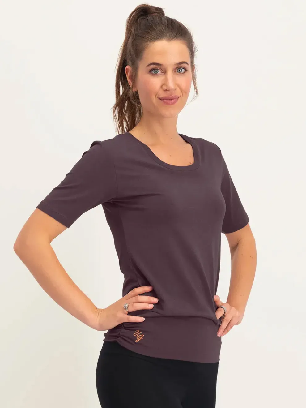 Urban Goddess Kami Yoga Tee - Berry