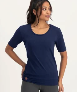 Urban Goddess Kami Yoga Tee - Midnight