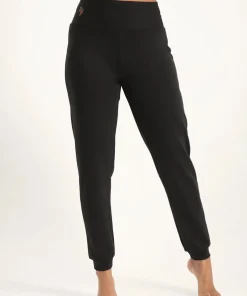 Urban Goddess Ojas Yoga Pants - Onyx Black