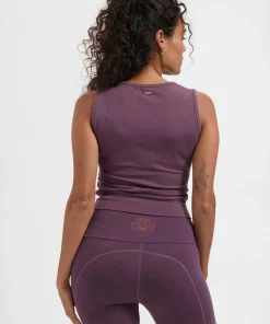 Urban Goddess Veyra Knot Yoga Tank - Berry