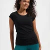 Urban Goddess Zefira Yoga Tee - Onyx Black