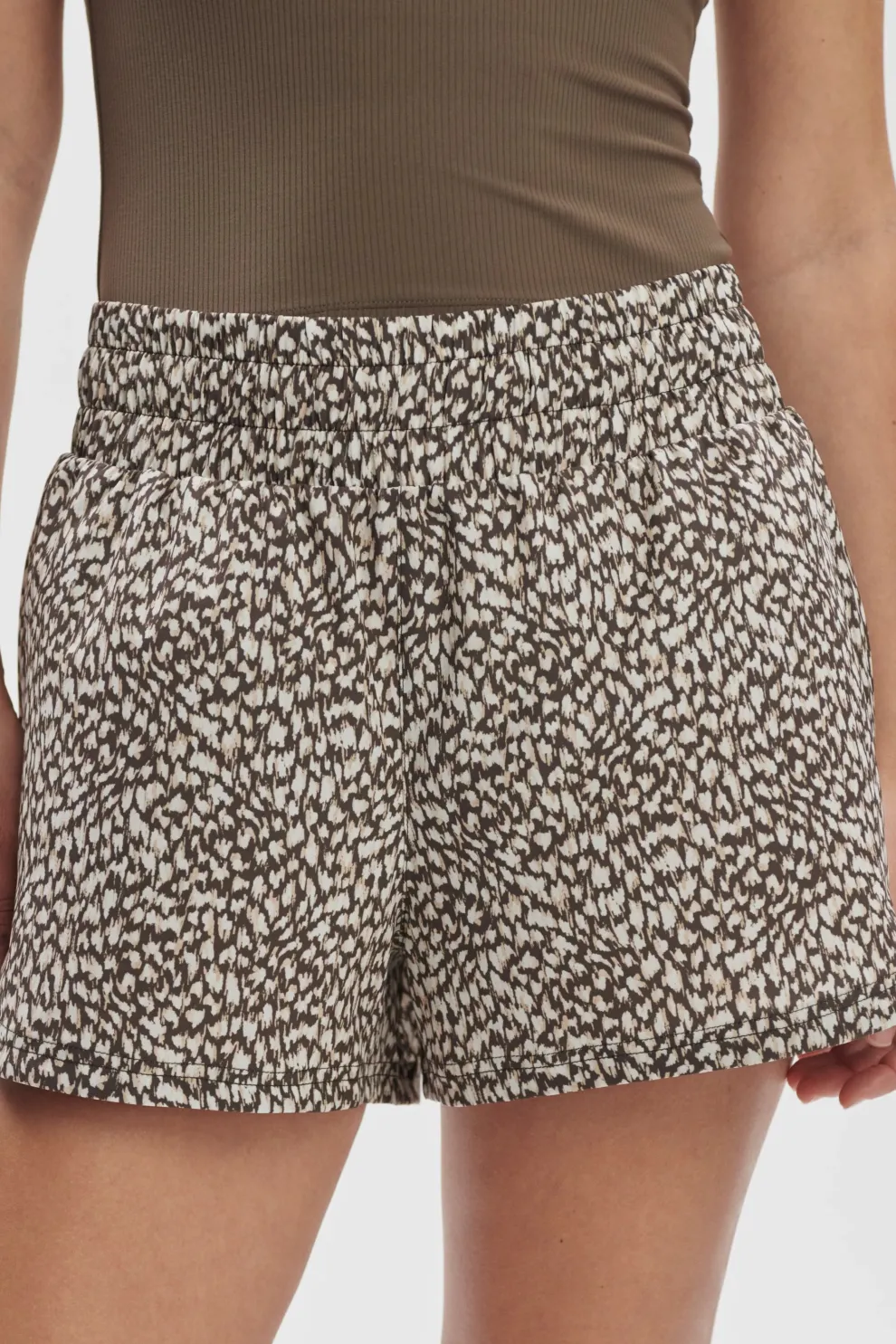 Varley Kallin Running Short 3 - Mottled Feather