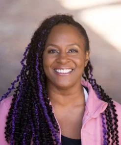 Yoga for Everyone:50 Poses for Every Type of Body